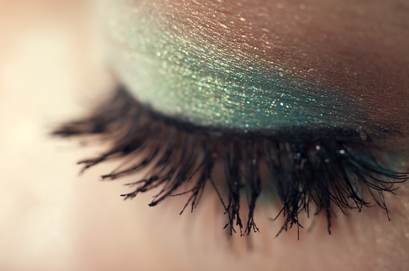 Close-up of bold teal eyeshadow inspired by WGSN and Coloro’s 2026 Colour of the Year Transformative Teal