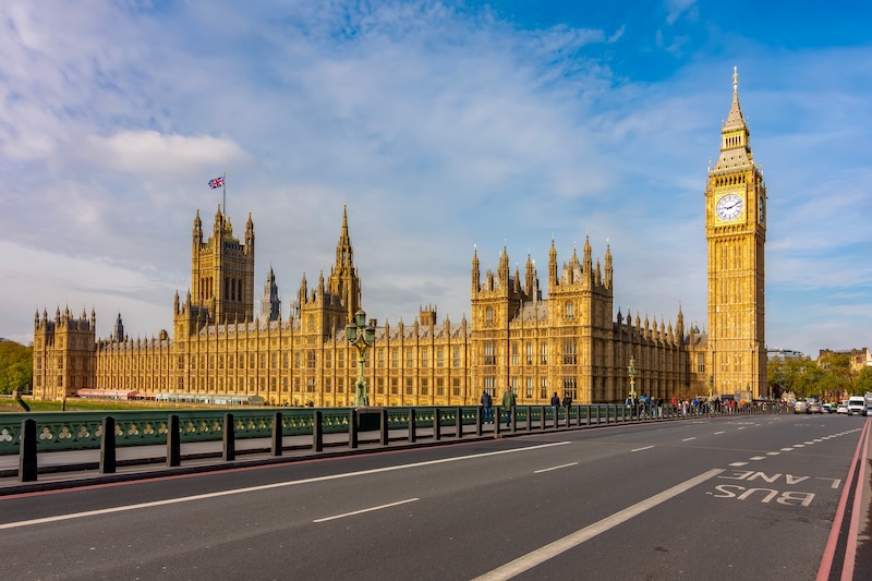xterior of the Houses of Parliament in London